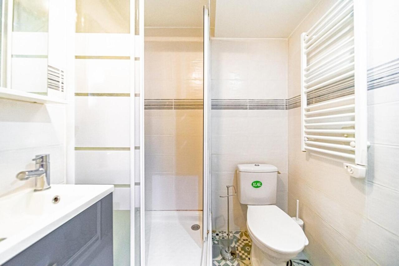 Ferienwohnung Studio Dumas-Charmant 2 Pers-Metro Valmy Lyon Exterior foto